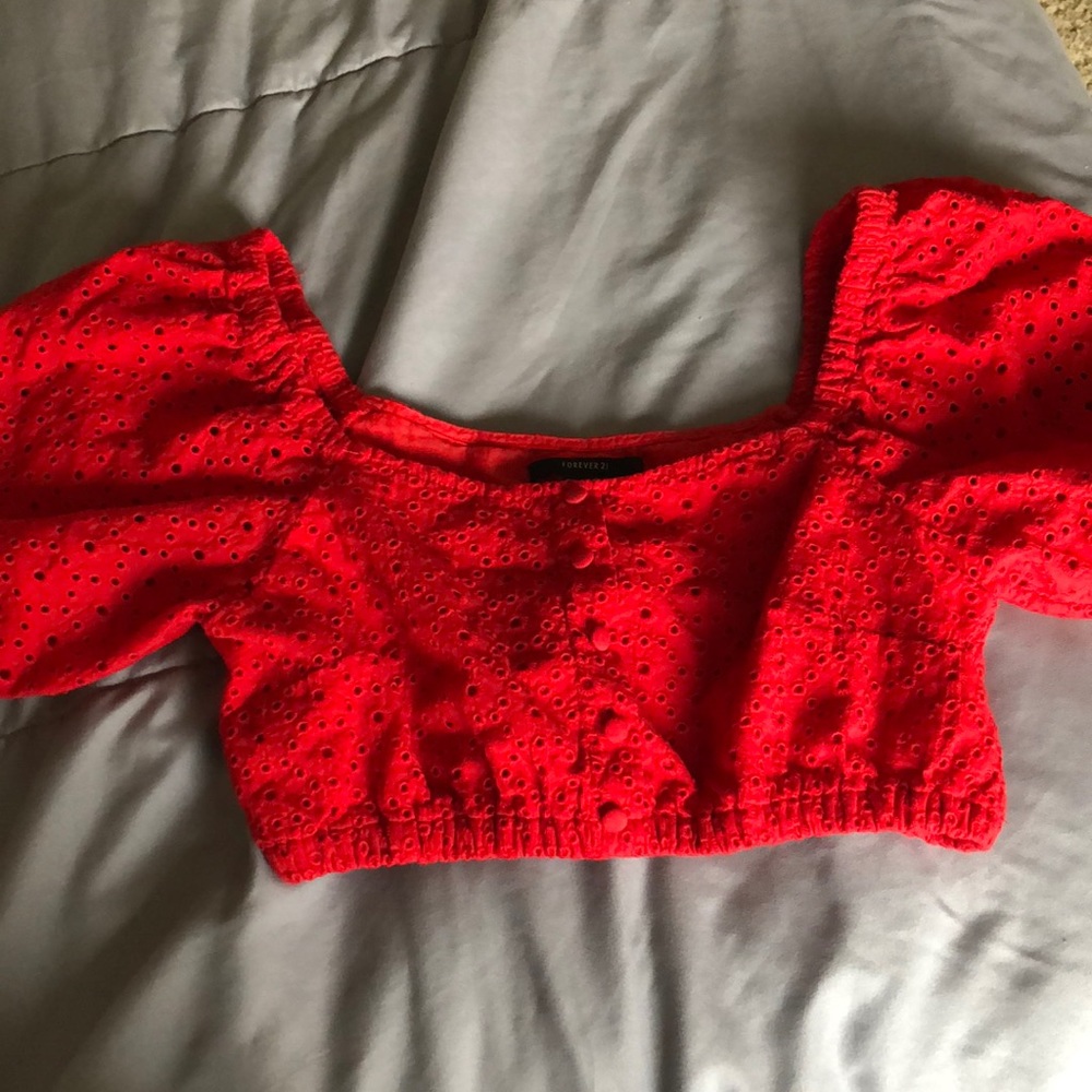 ❤️4/$10 Forever 21 Sleeve Red Crop Top PRICE FIRM